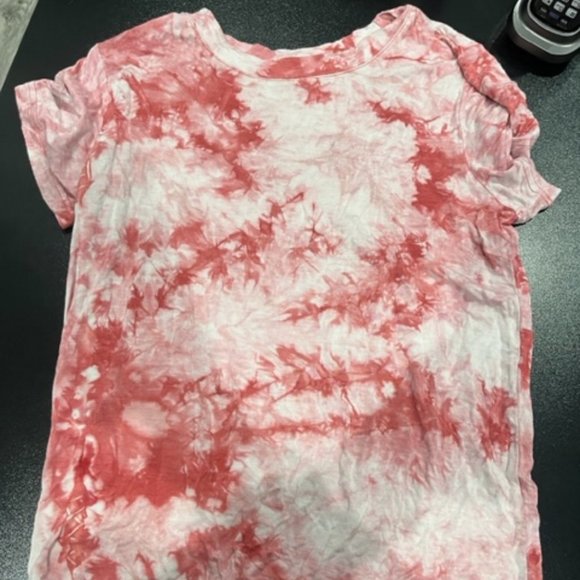 Forever 21 Tops - Forever 21 Small Pink Tie Dye T Shirt